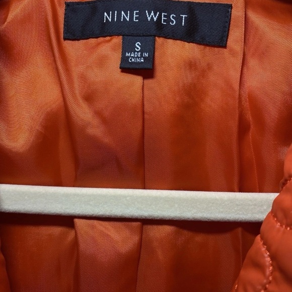 Nine West Women’s Orange Quilted Peplum Jacket Size Small Two Front Pockets - Picture 5 of 7